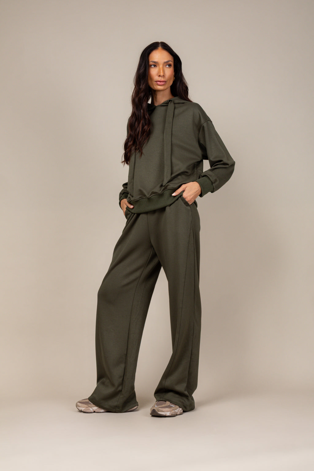 Conjunto moletom soft com capuz