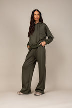 Conjunto moletom soft com capuz