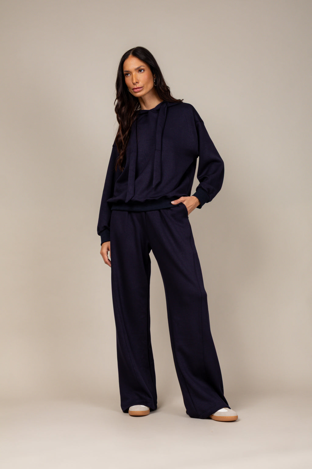 Conjunto moletom soft com capuz