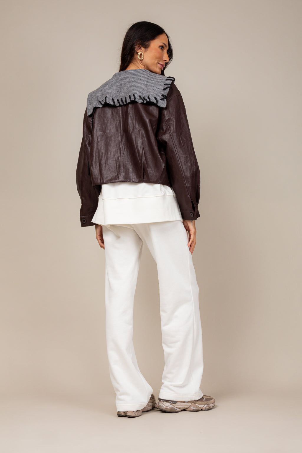 Jaqueta couro com gola tricot