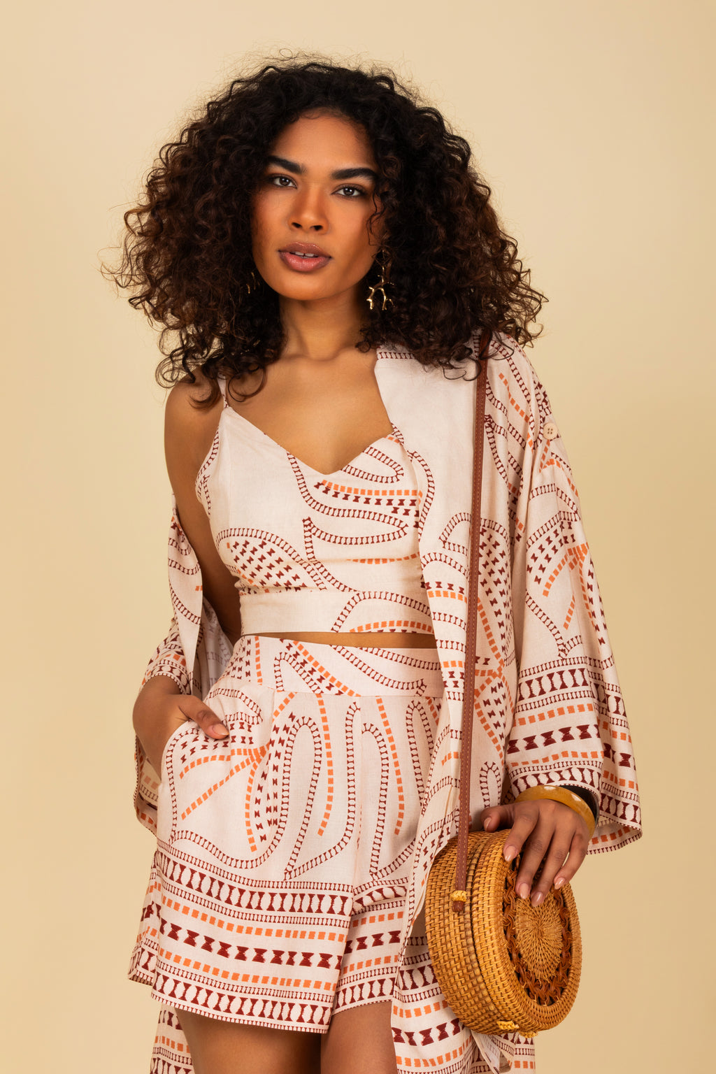 Trijunto estampado com kimono