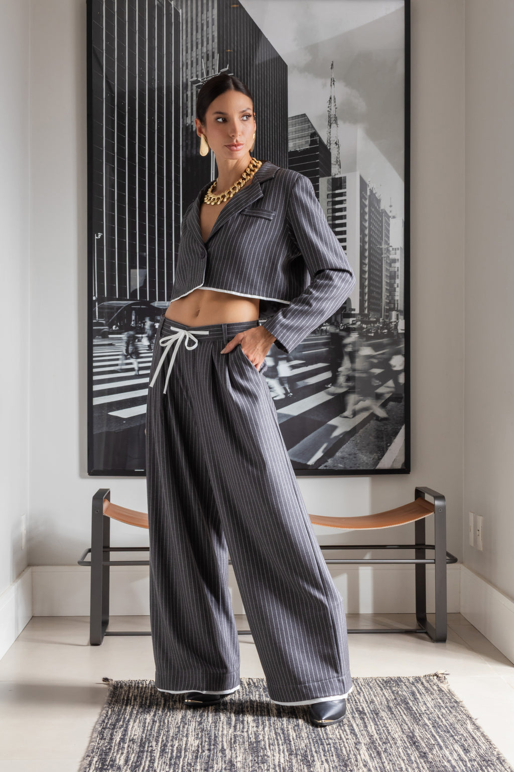 Calça pantalona de alfaiataria