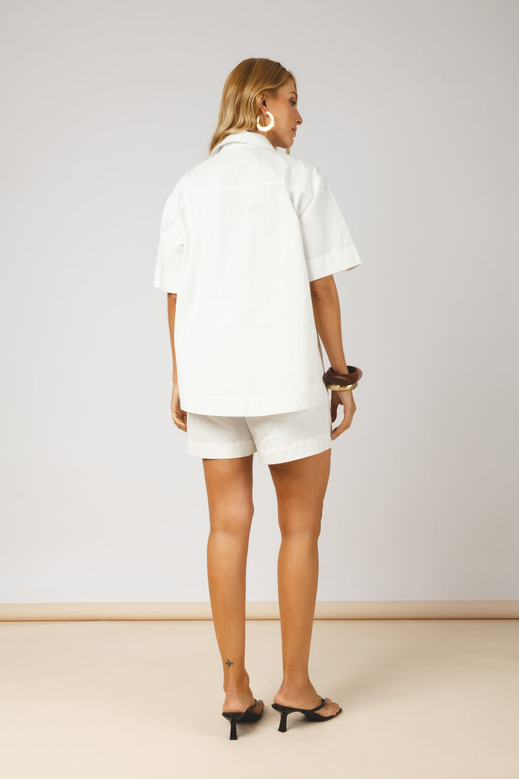 Conjunto camisa manga curta e short