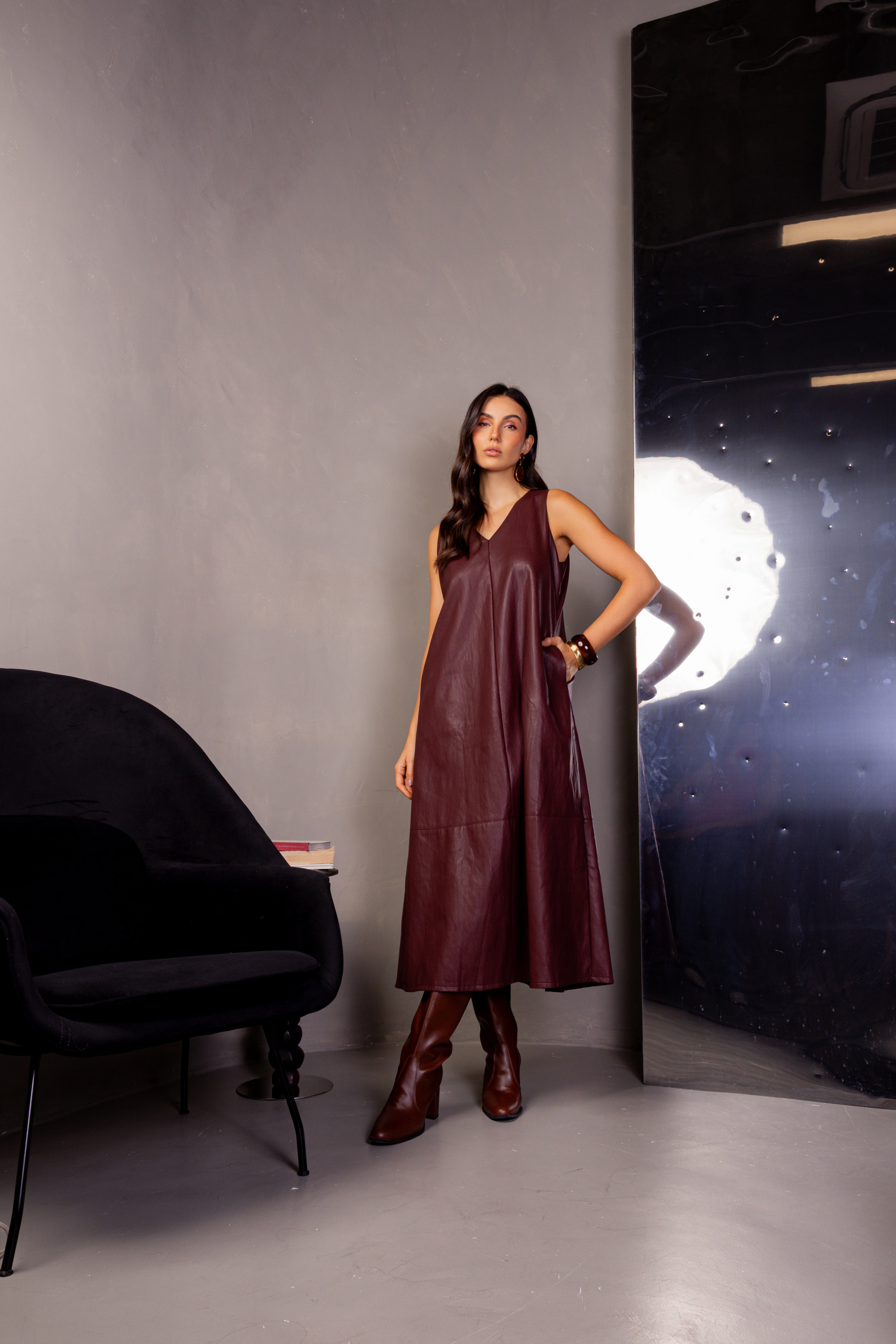 Vestido midi couro