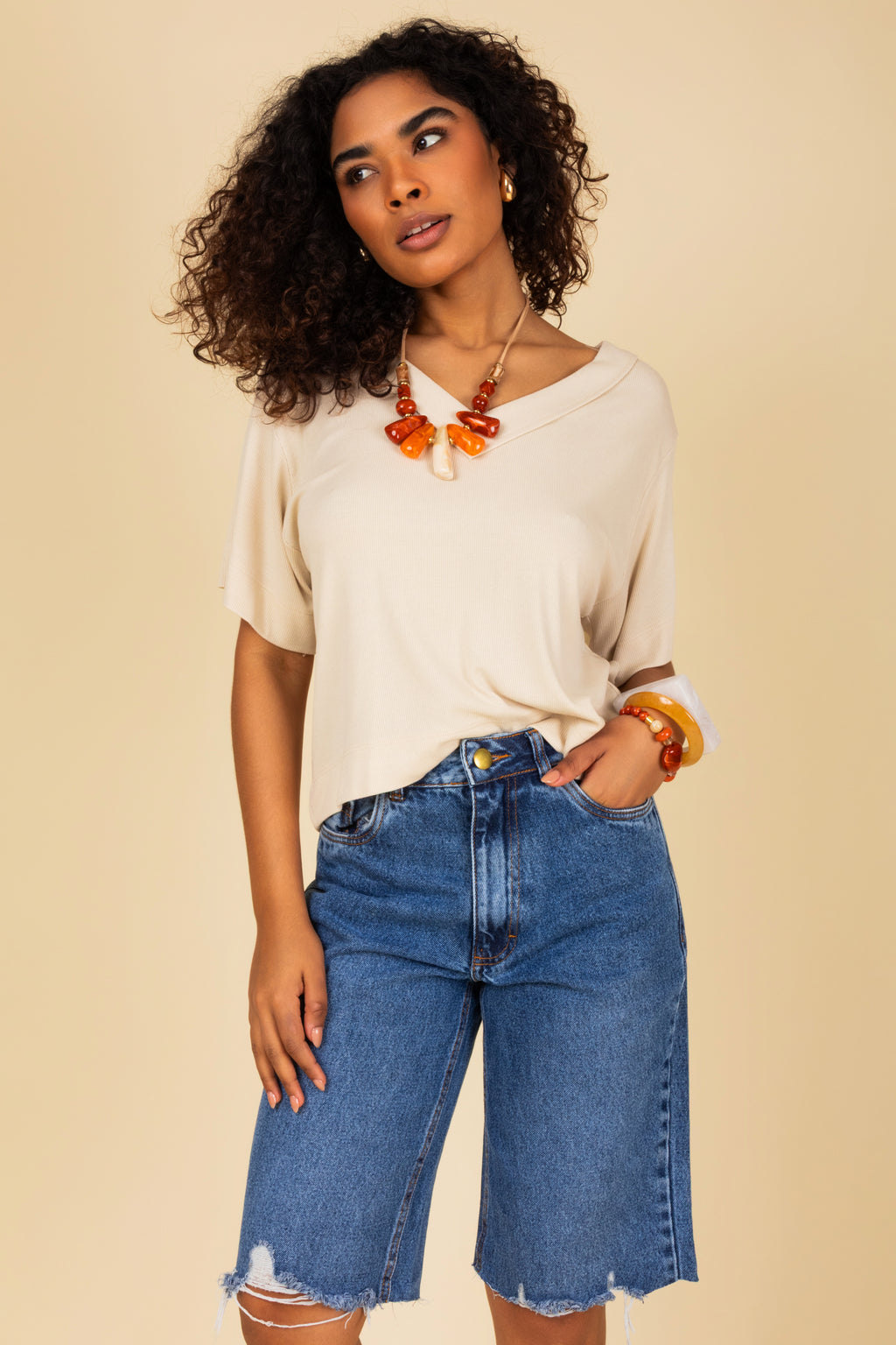 Blusa em malha decote v