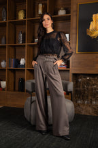 Calça pantalona elegante com cinto fino