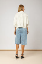 Bermuda Jeans com Pence