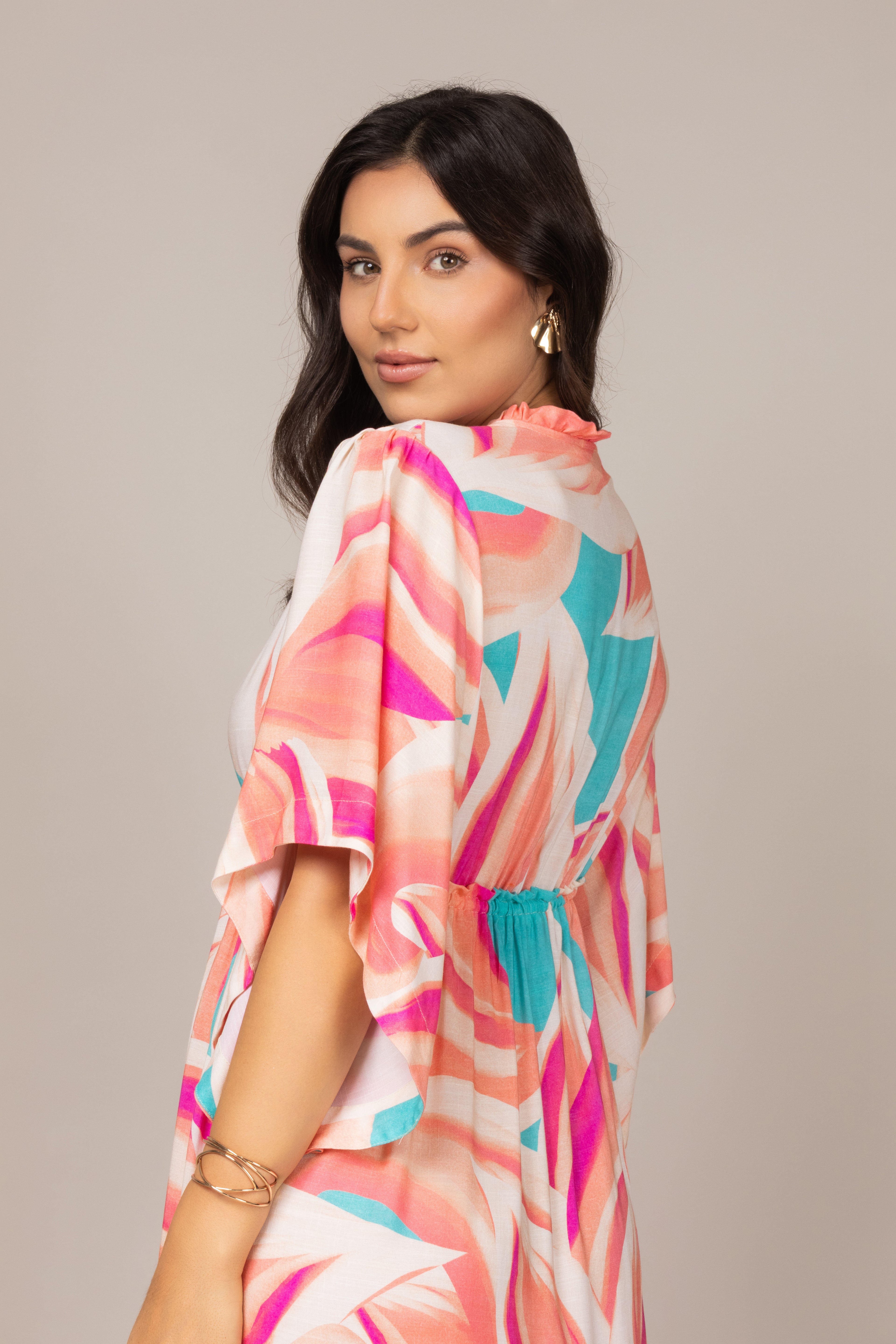Vestido longo estampado com decote v