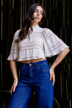 Blusa cropped de renda