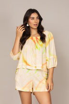 Conjunto de short e blusa com estampa