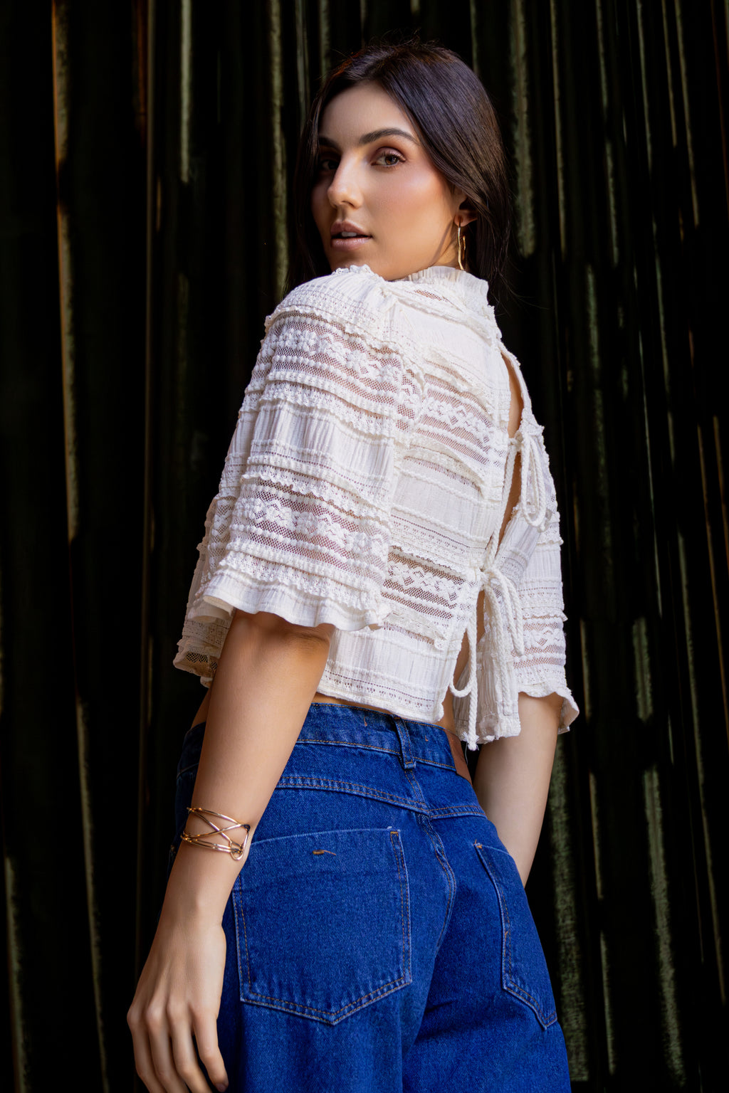 Blusa cropped de renda