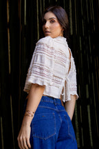 Blusa cropped de renda