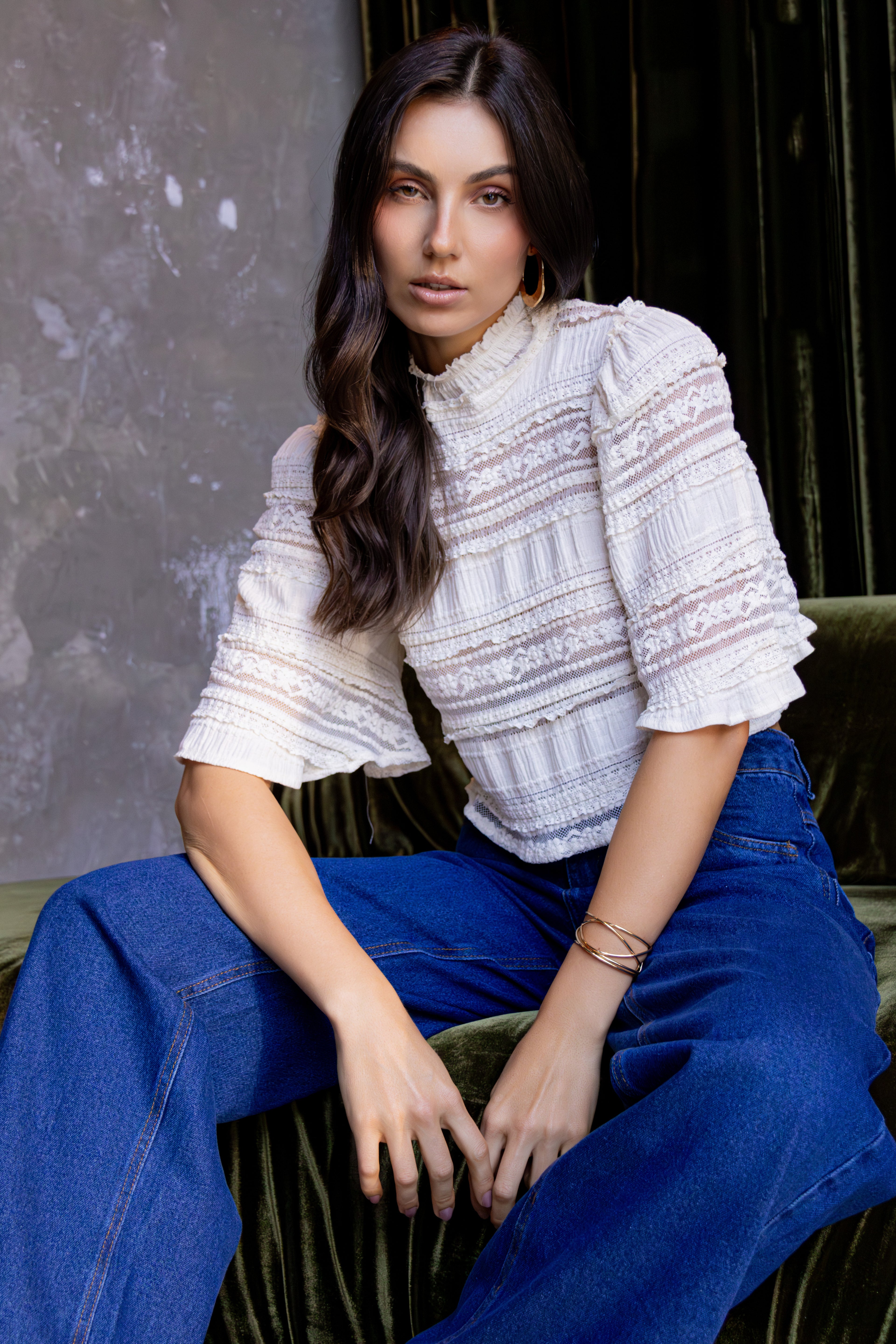 Blusa cropped de renda