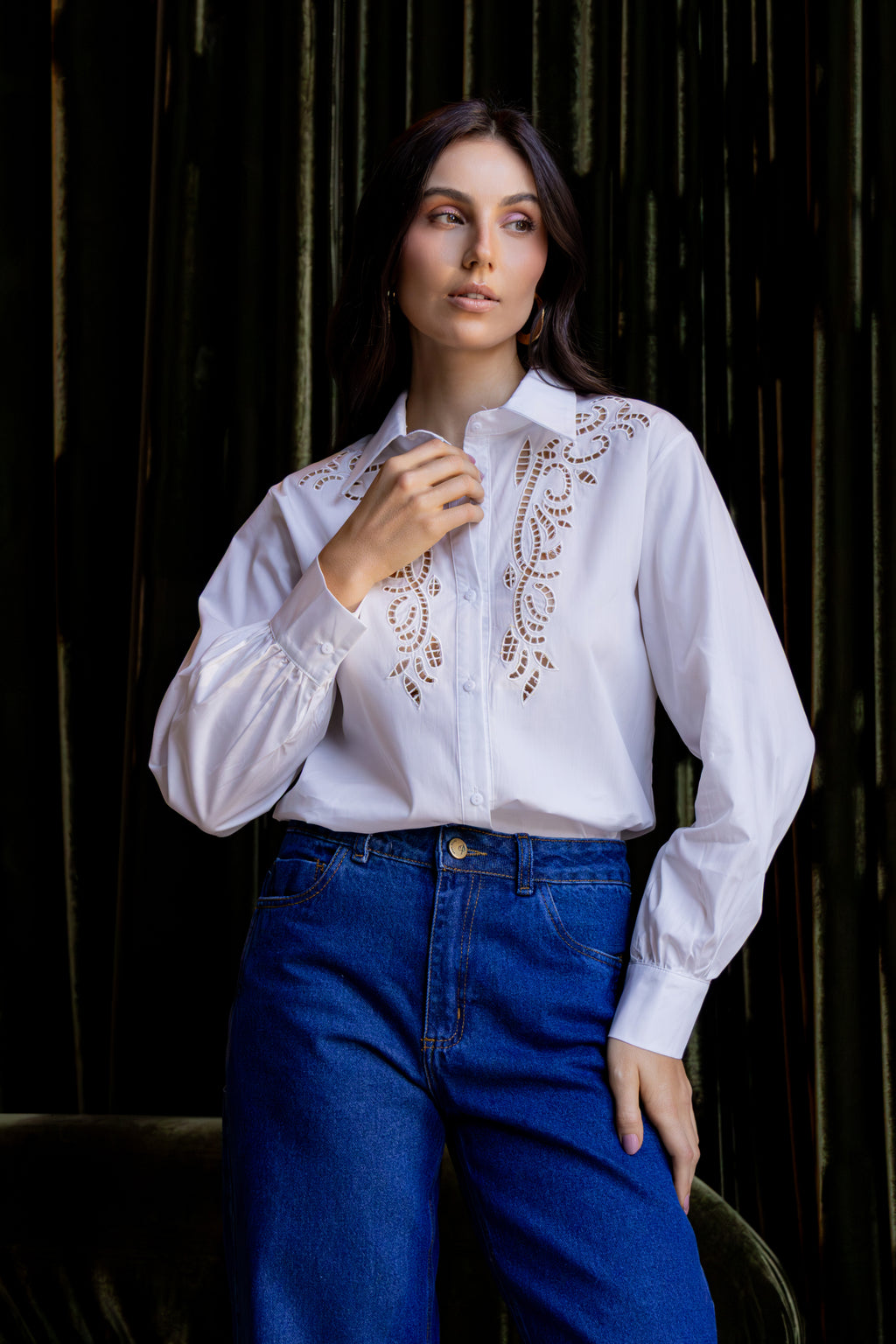 Camisa com detalhes frontal