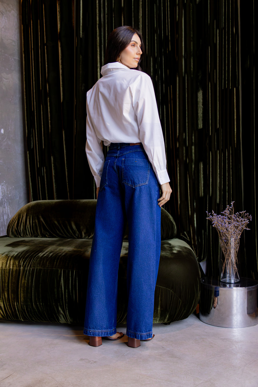 Calça jeans escura