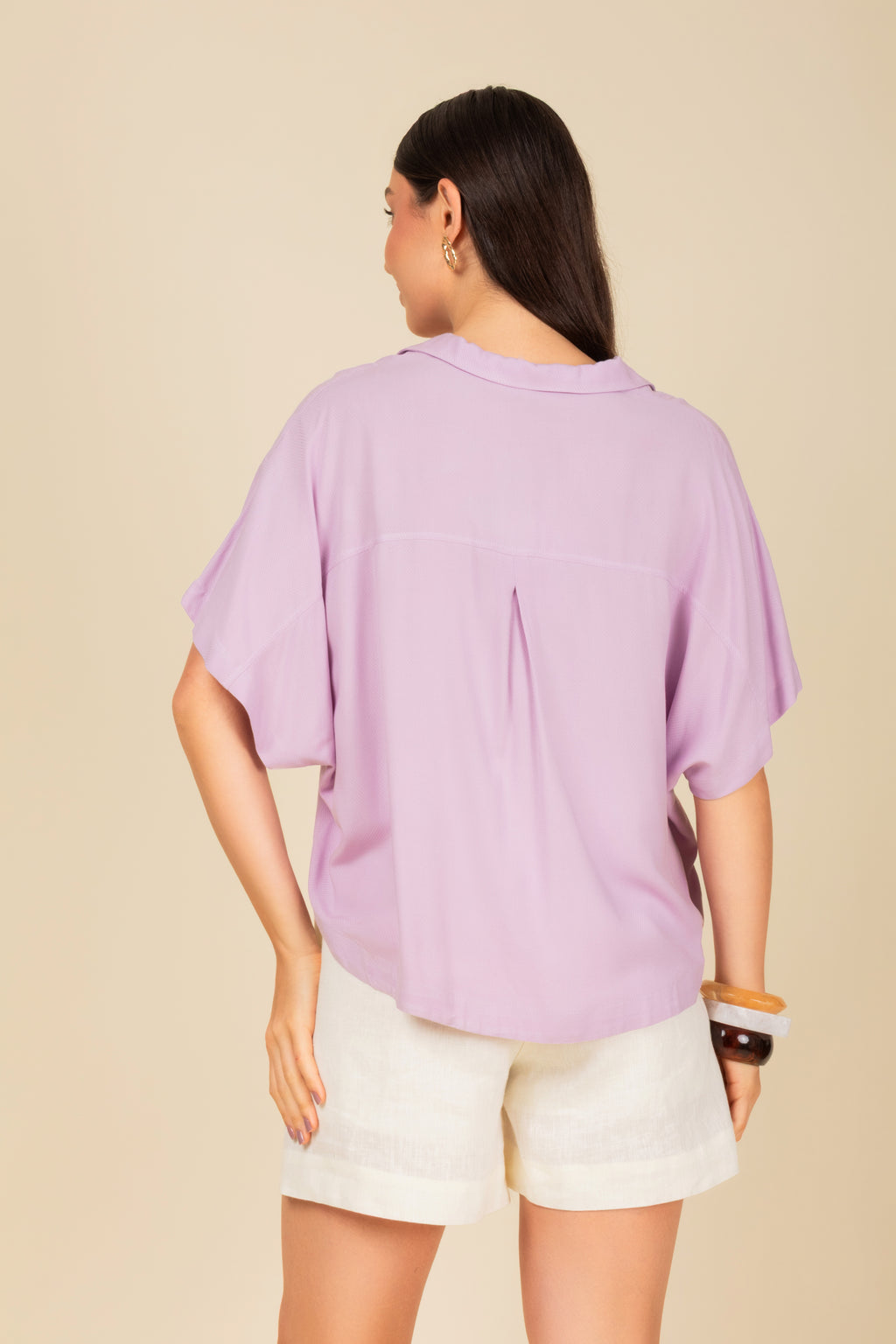 Blusa polo cropped em malha