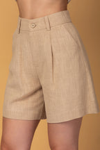 Conjunto alfaiataria de colete transpassado e short