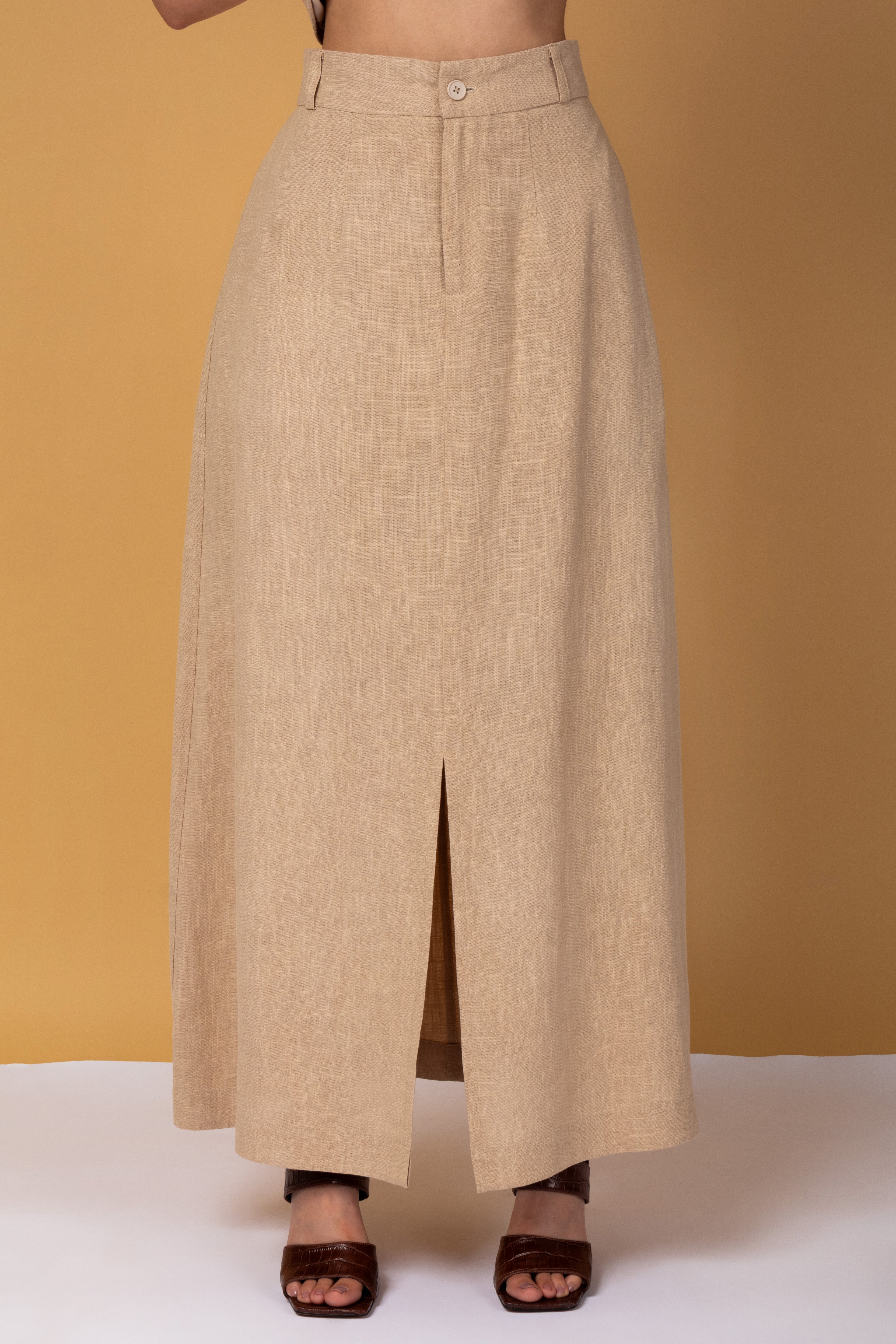 Saia longa midi com fenda frontal