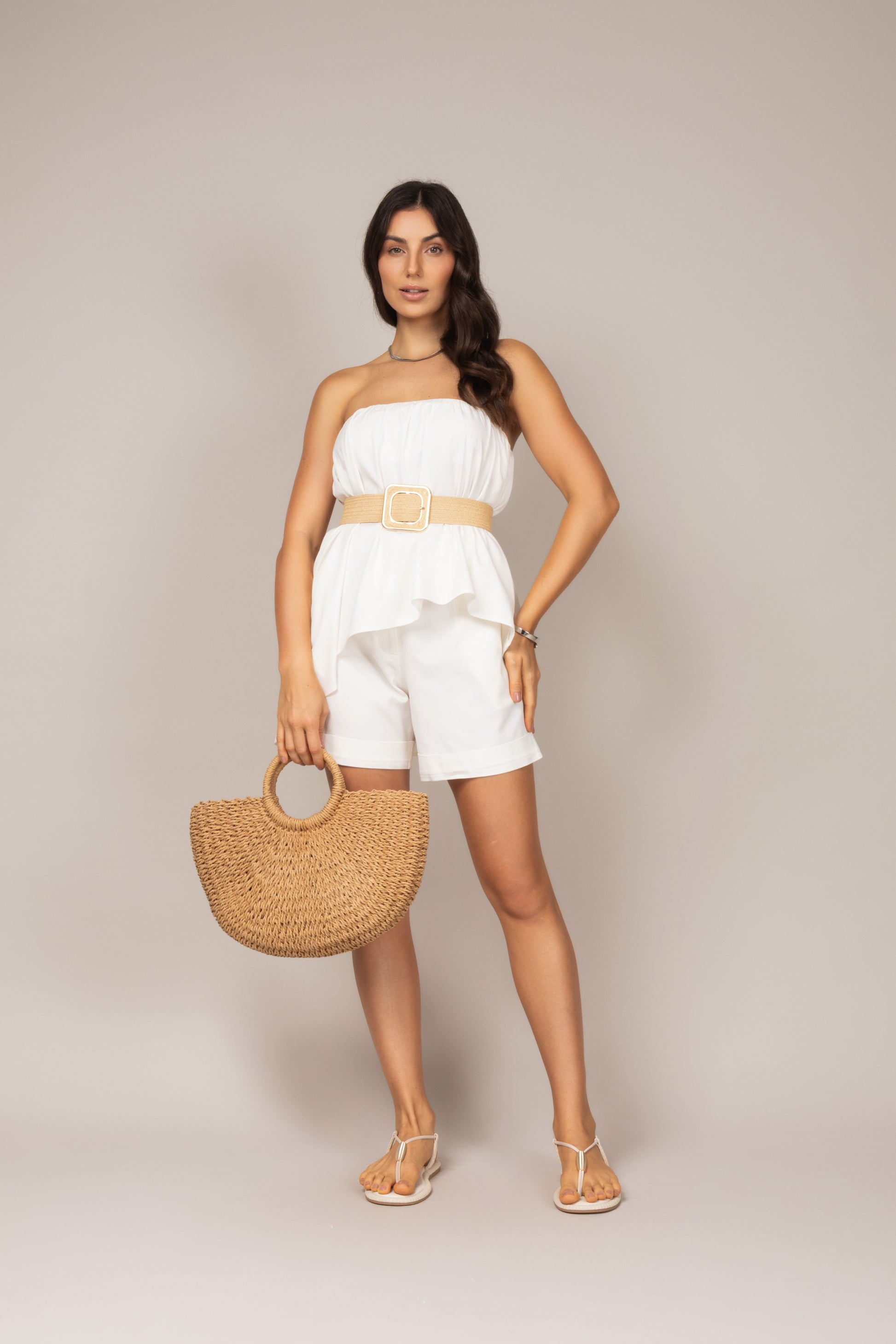 Conjunto de shorts e tomara que caia