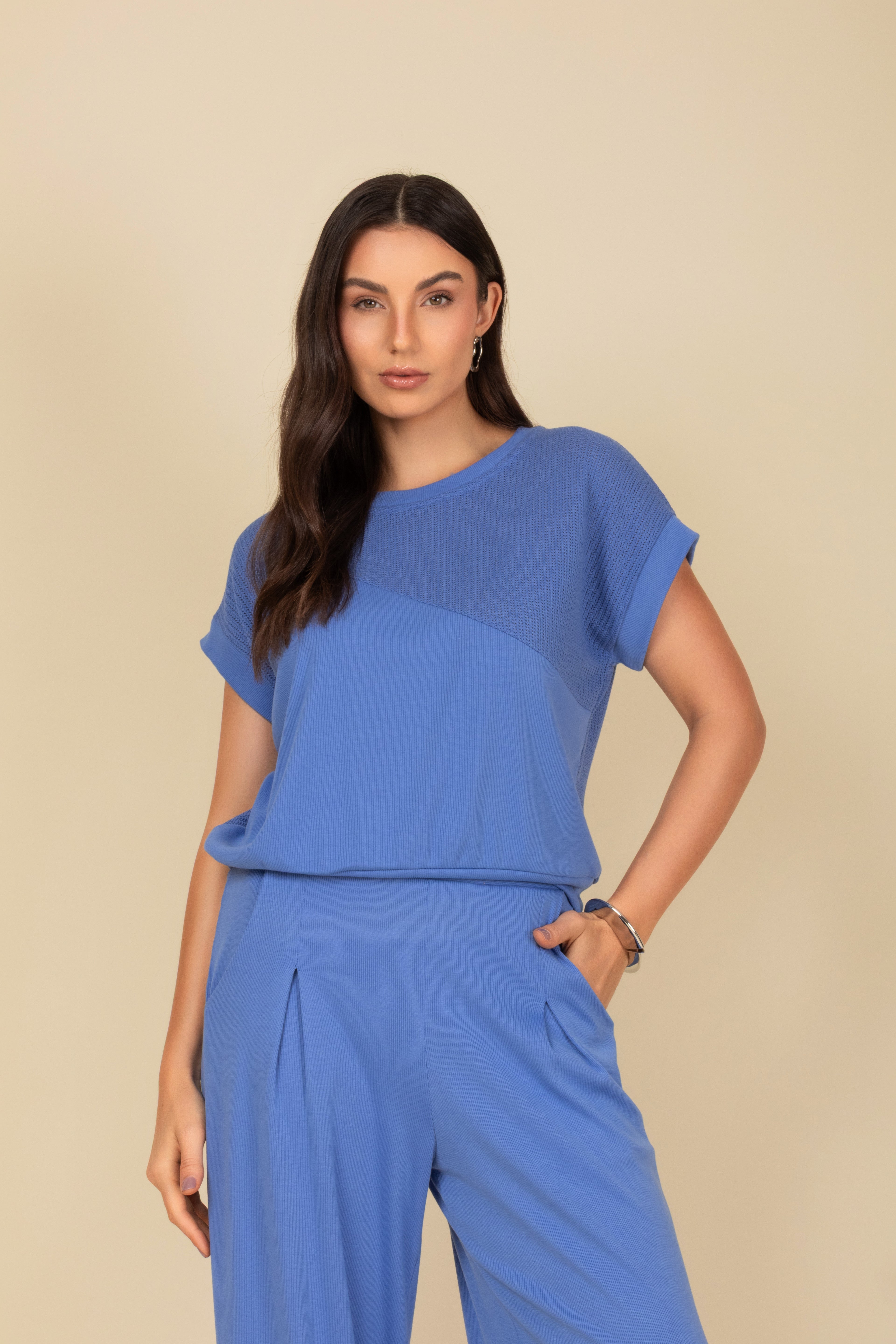 Conjunto com calça em malha leve