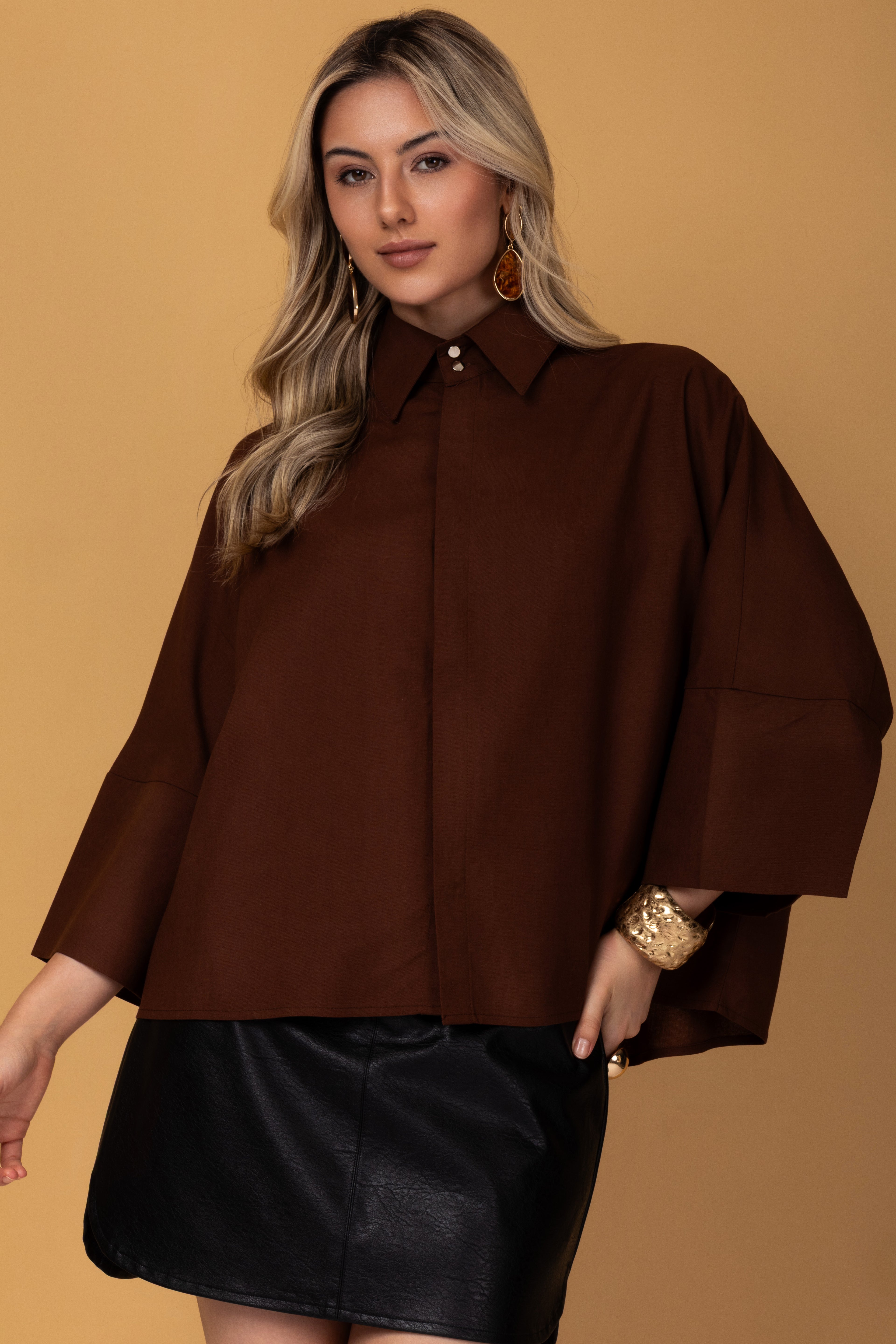 Camisa ampla manga 3/4