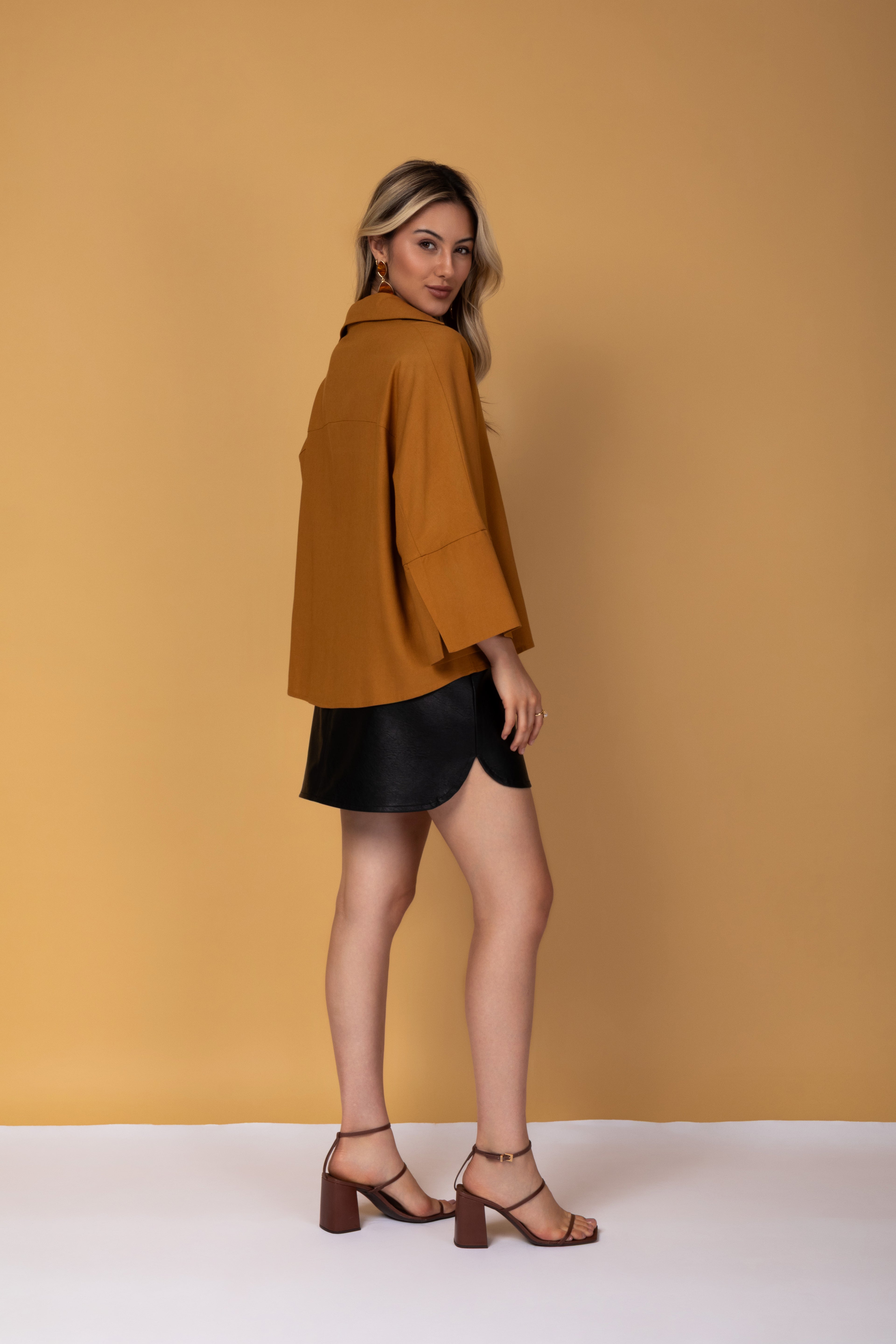 Camisa ampla manga 3/4