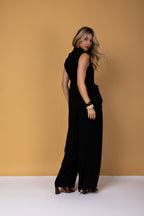 Calça pantalona com cintura alta