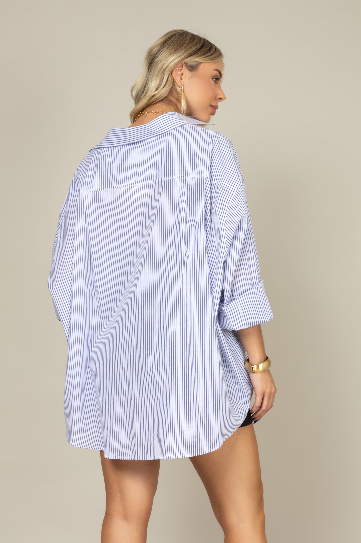 Camisa oversized listrada