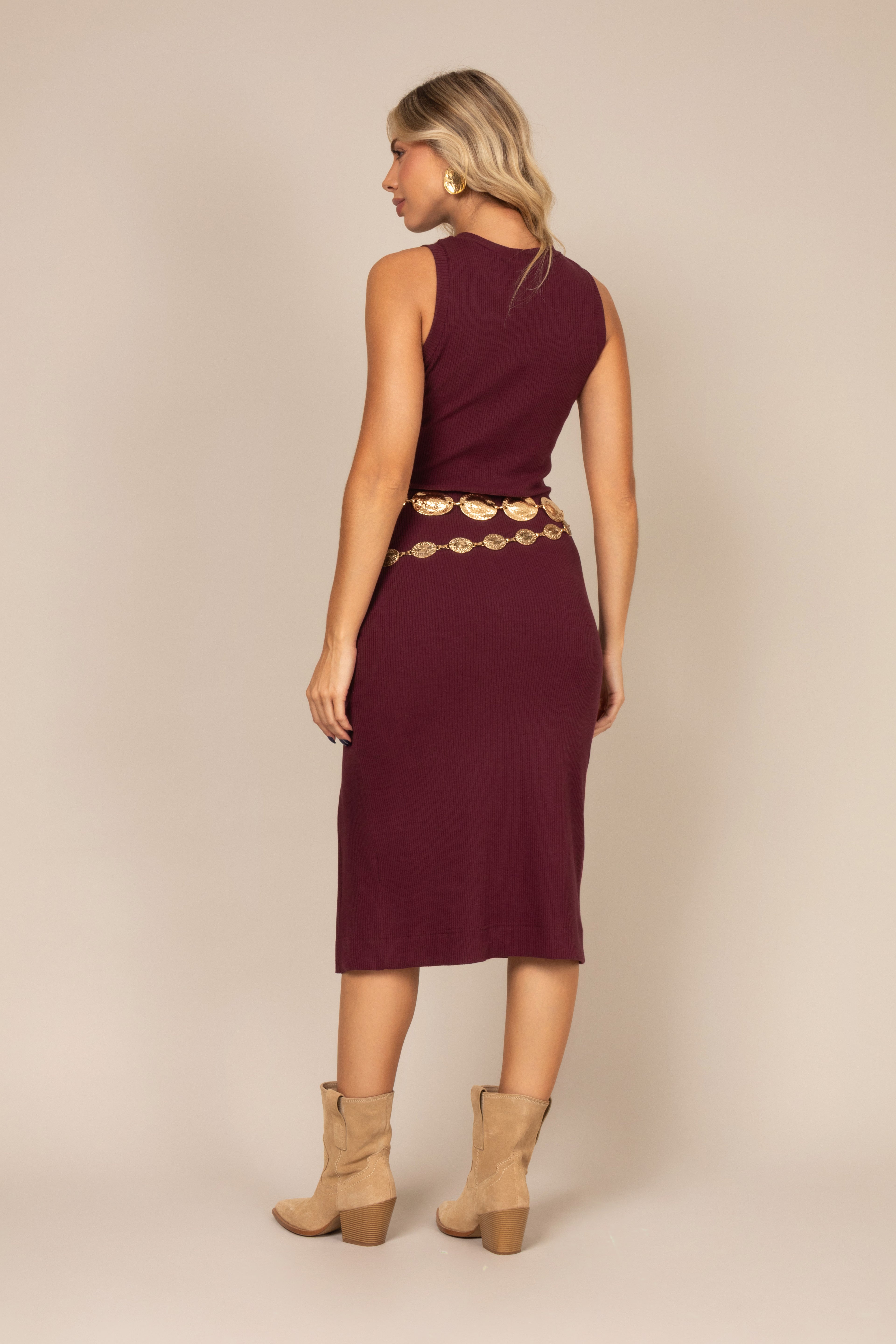 Vestido midi com drapeado na cintura