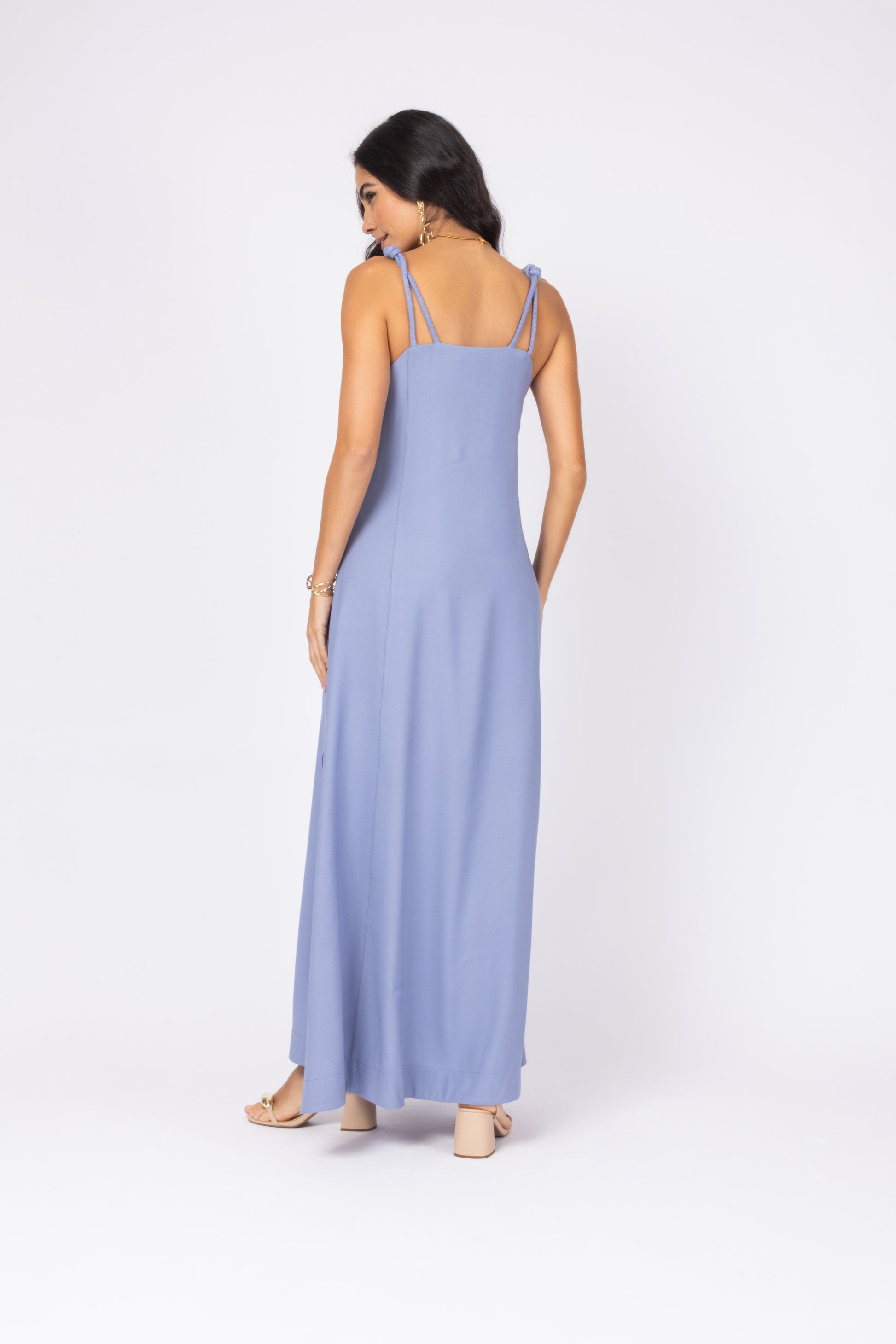 Vestido longo em viscose com alças