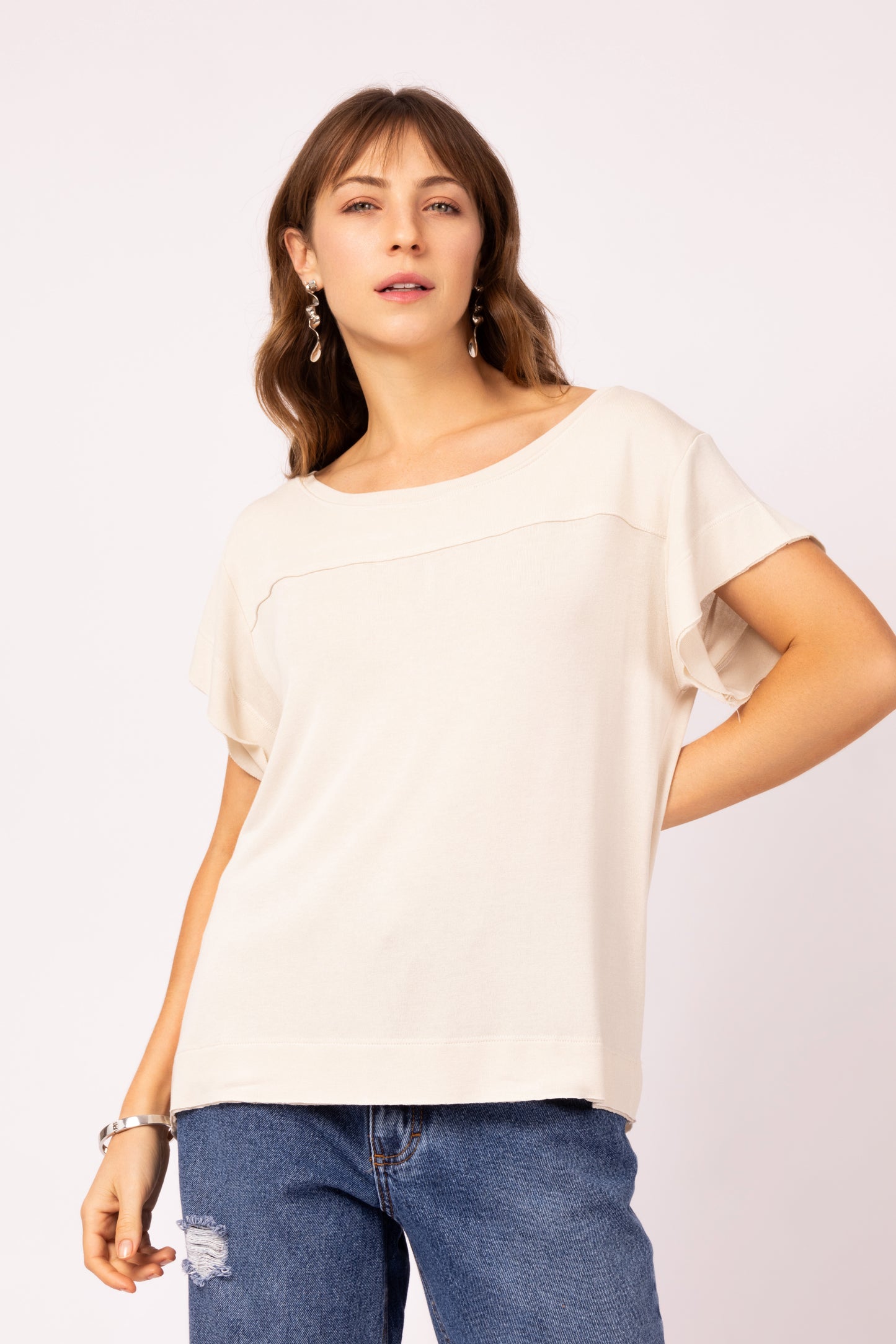 Blusa de malha com recorte frontal