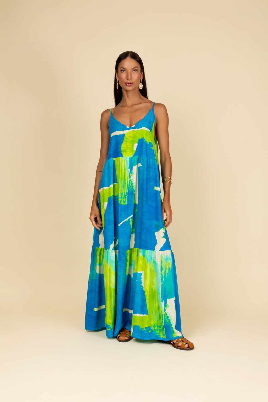 Vestido longo estampado tons vibrantes