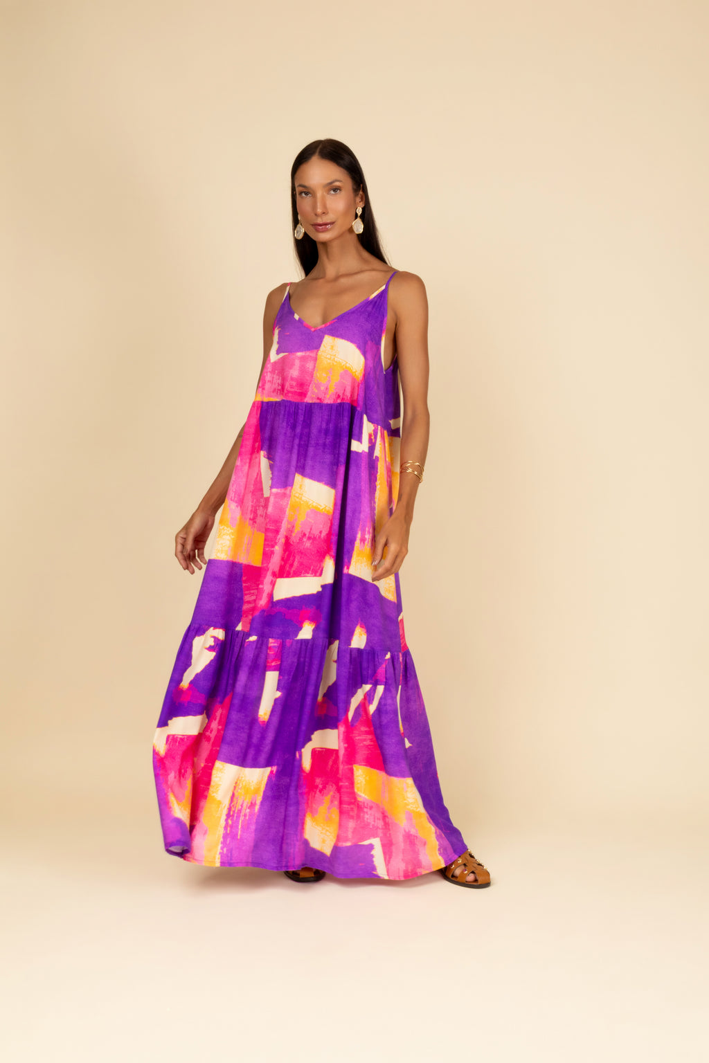 Vestido longo estampado tons vibrantes