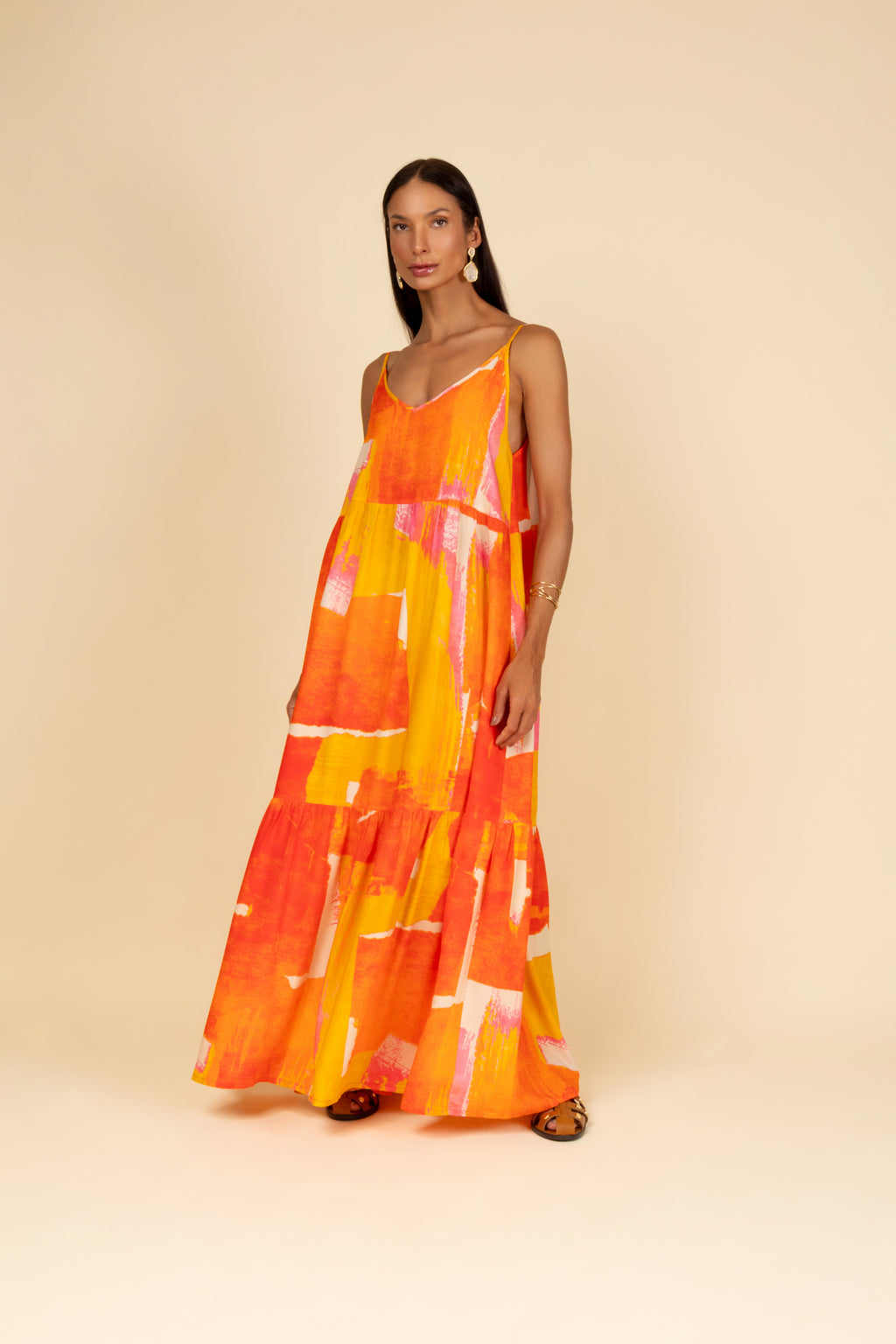 Vestido longo estampado tons vibrantes