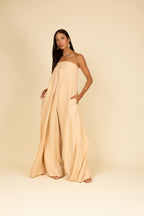 Macacão sem alça pantalona