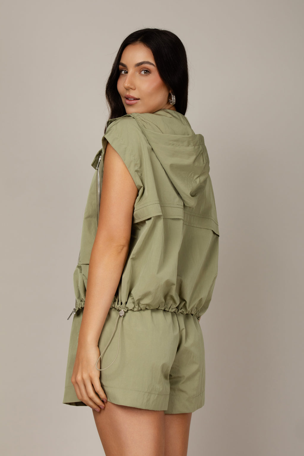 Conjunto de colete e shorts