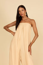 Macacão sem alça pantalona