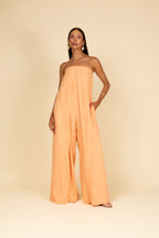 Macacão sem alça pantalona