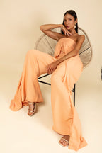 Macacão sem alça pantalona