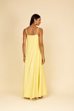 Vestido longo de alças trançadas