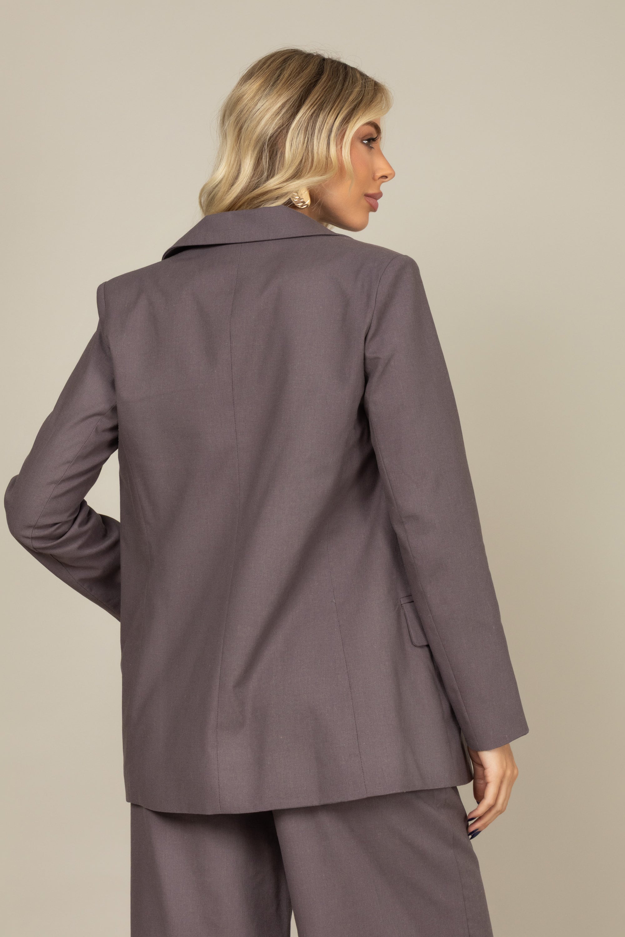 Blazer de alfaiataria em linho