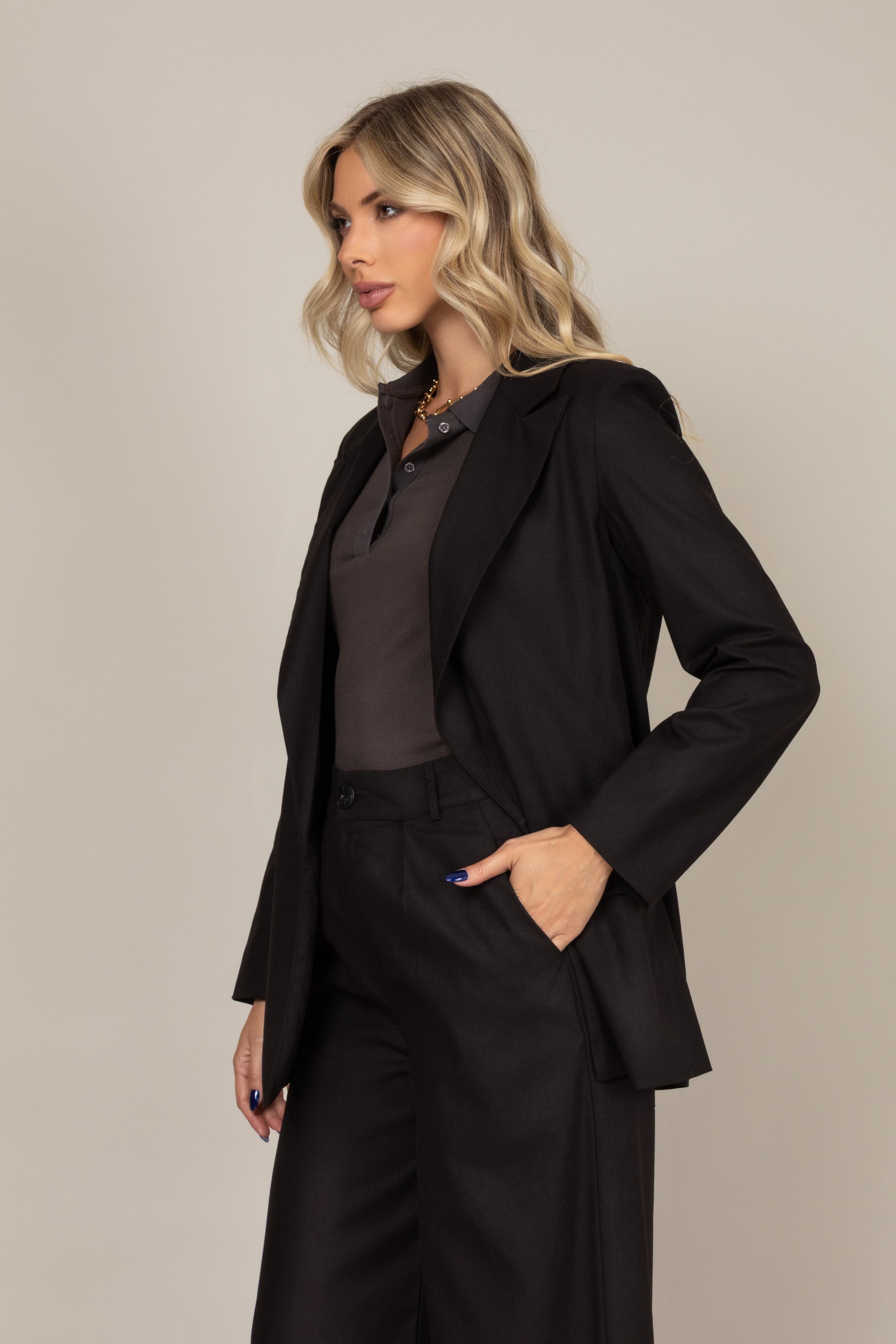 Blazer de alfaiataria em linho
