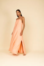 Vestido longo de alças trançadas