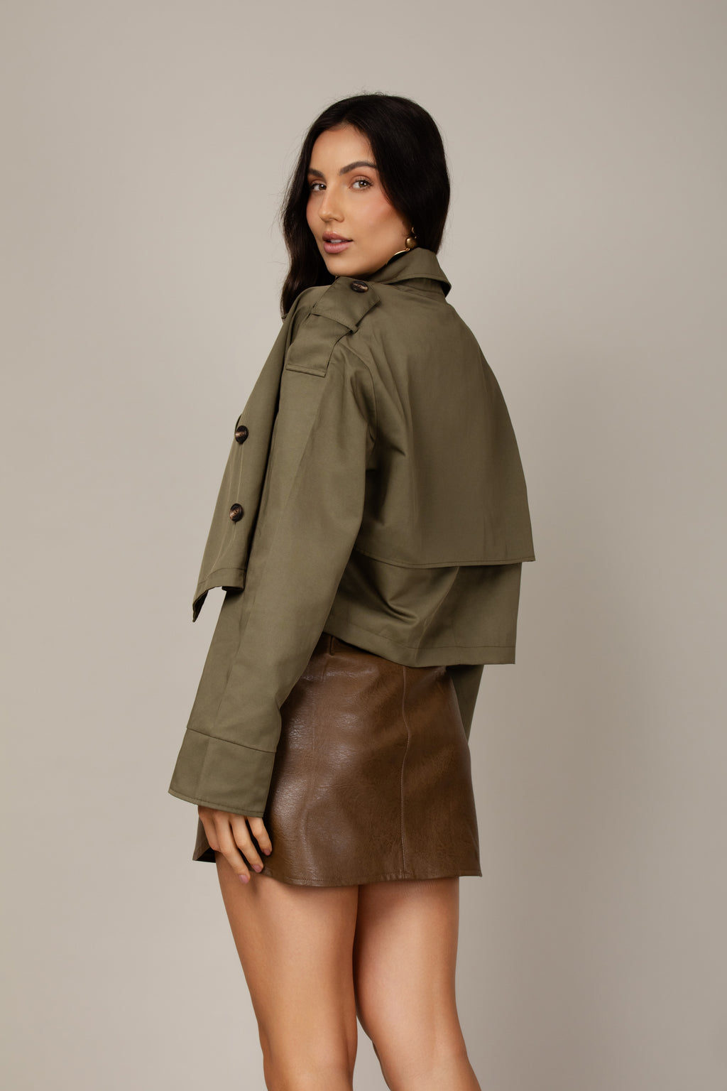 Jaqueta trench coat curto