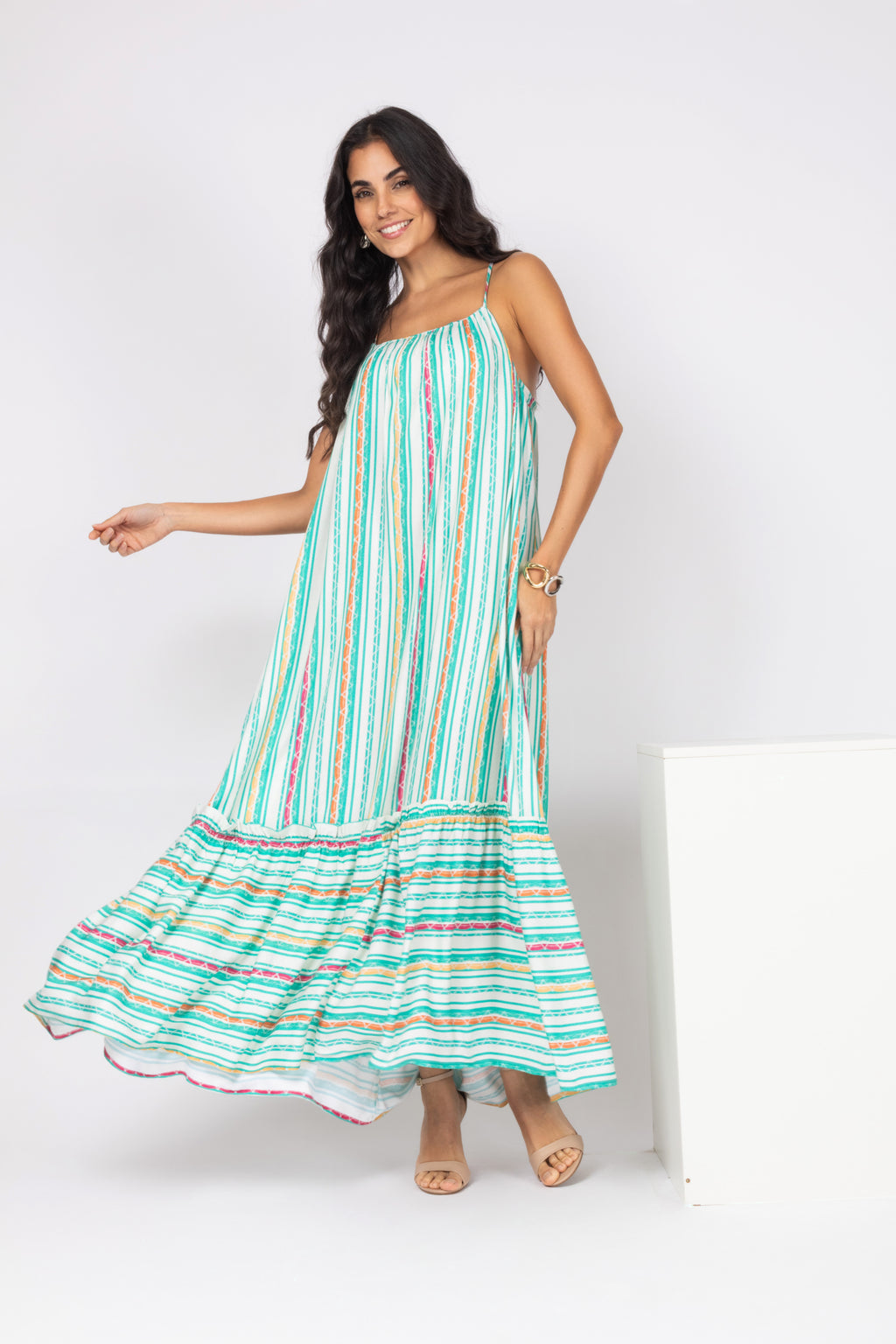 Vestido longo listrado multicolorido