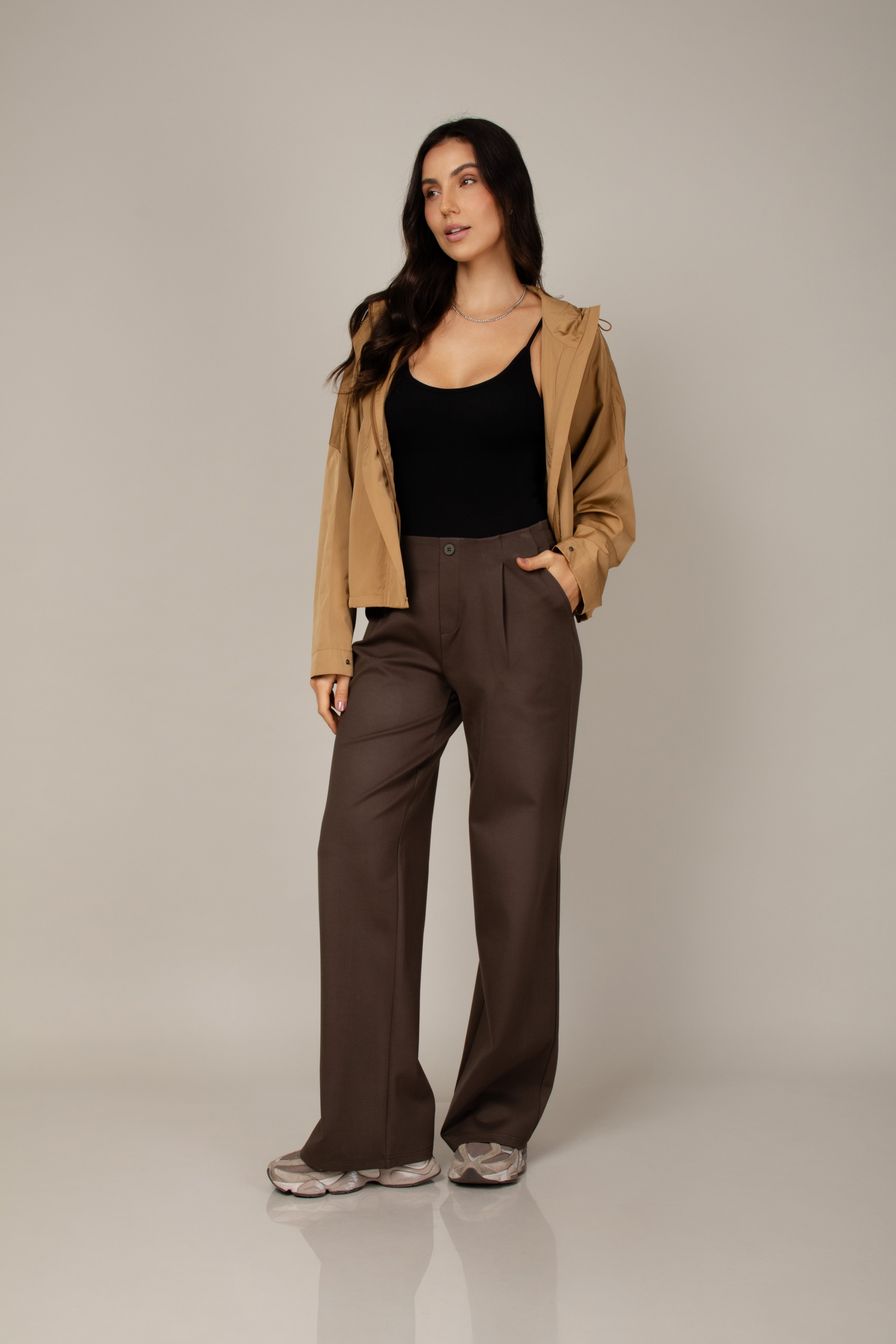 Calça alfaiataria ampla