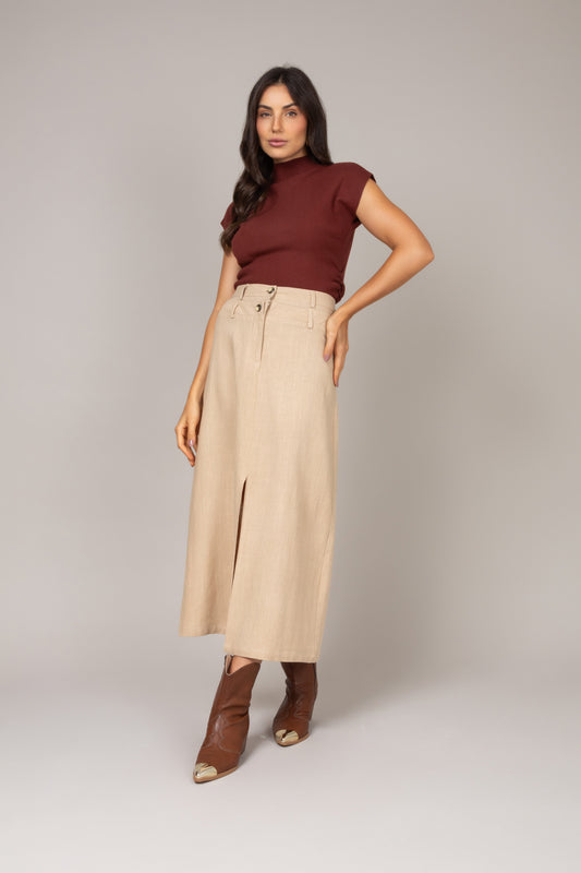 Saia midi com fenda