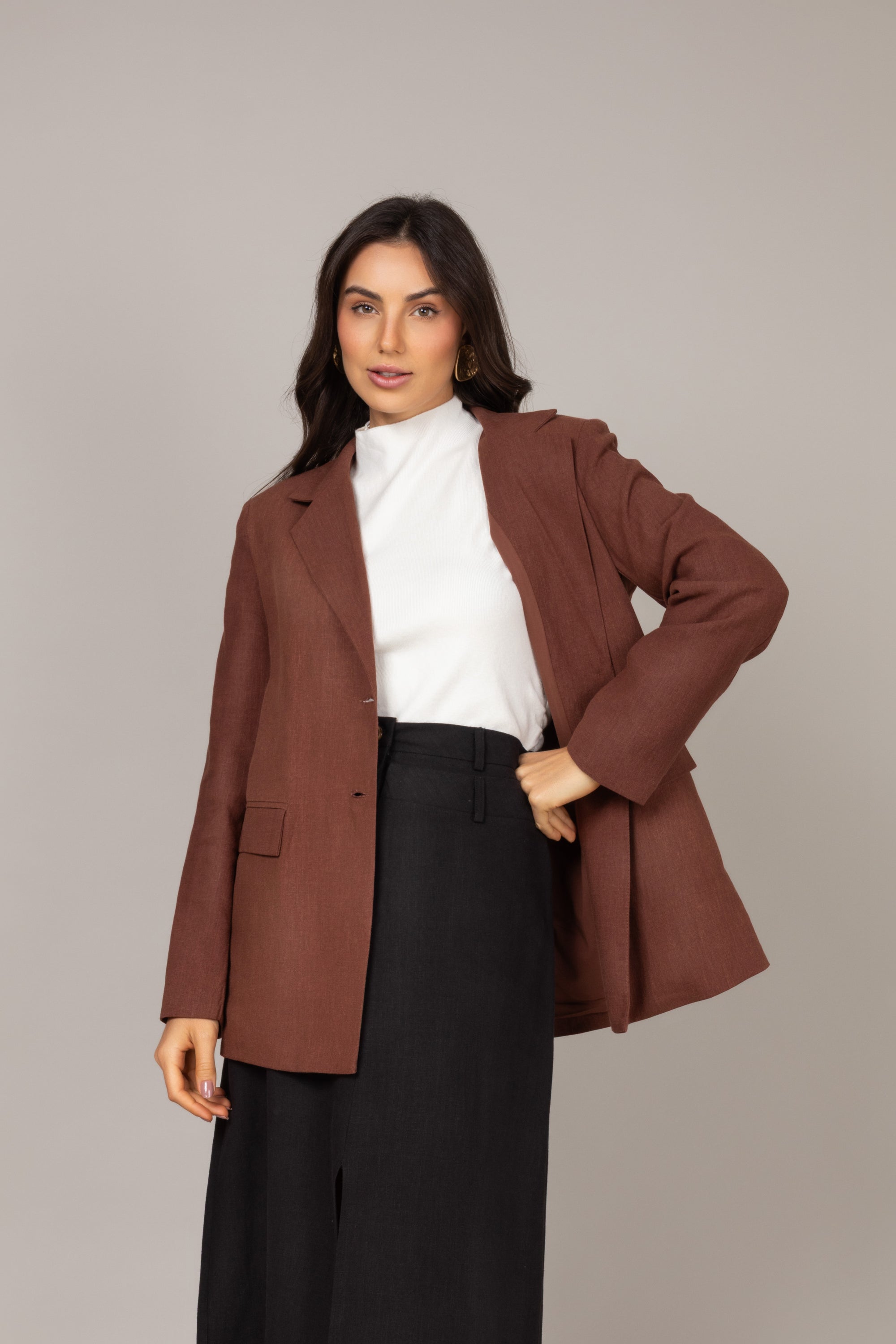 Blazer alongado alfaiataria com ombreiras
