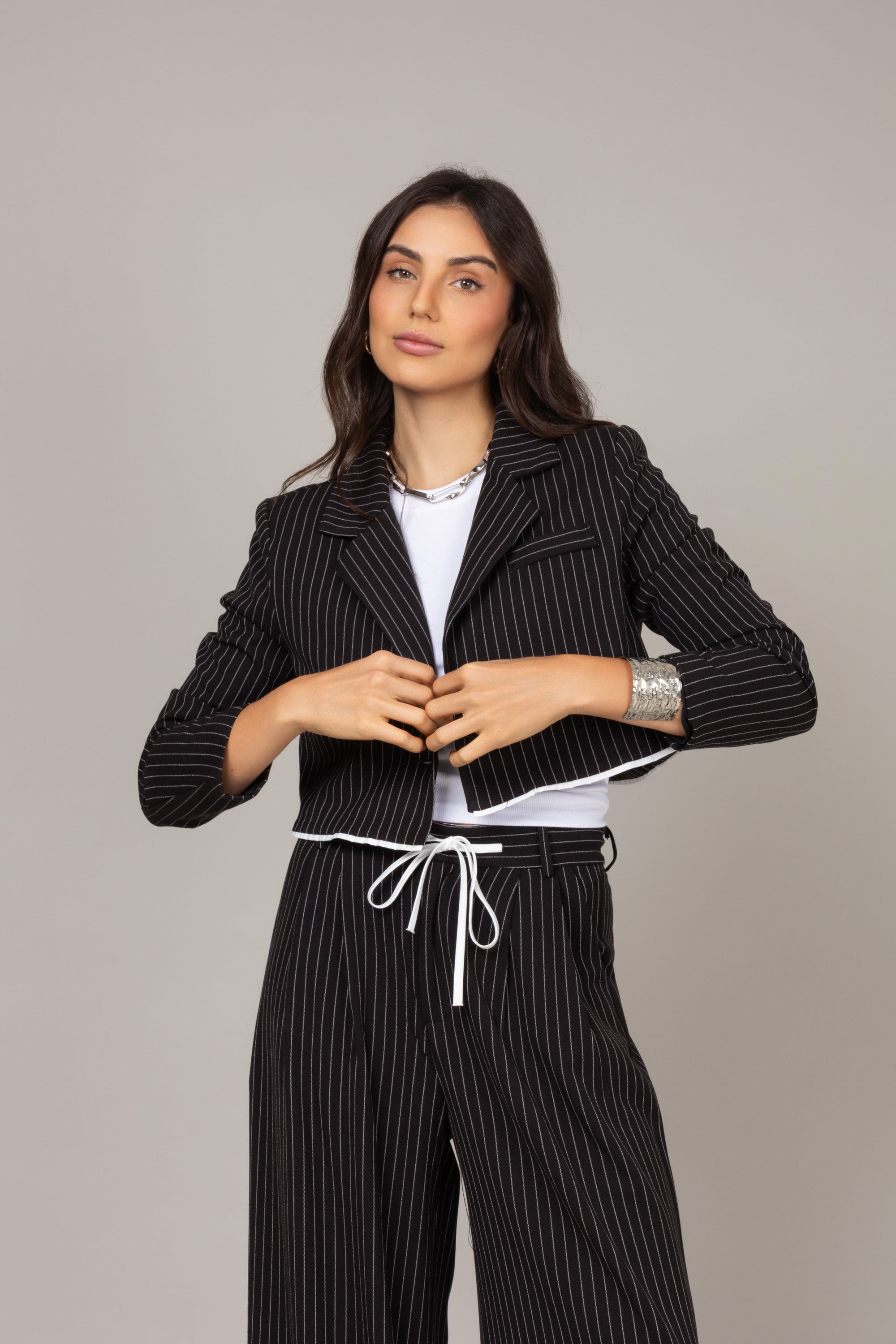 Calça pantalona de alfaiataria
