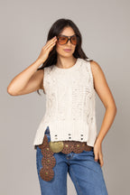 Blusa em regata de crochê